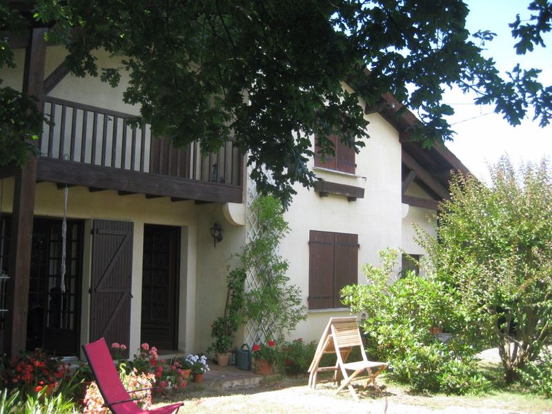 Trouver maison à vendre sur le Bassin d'Arcachon avec grand terrain